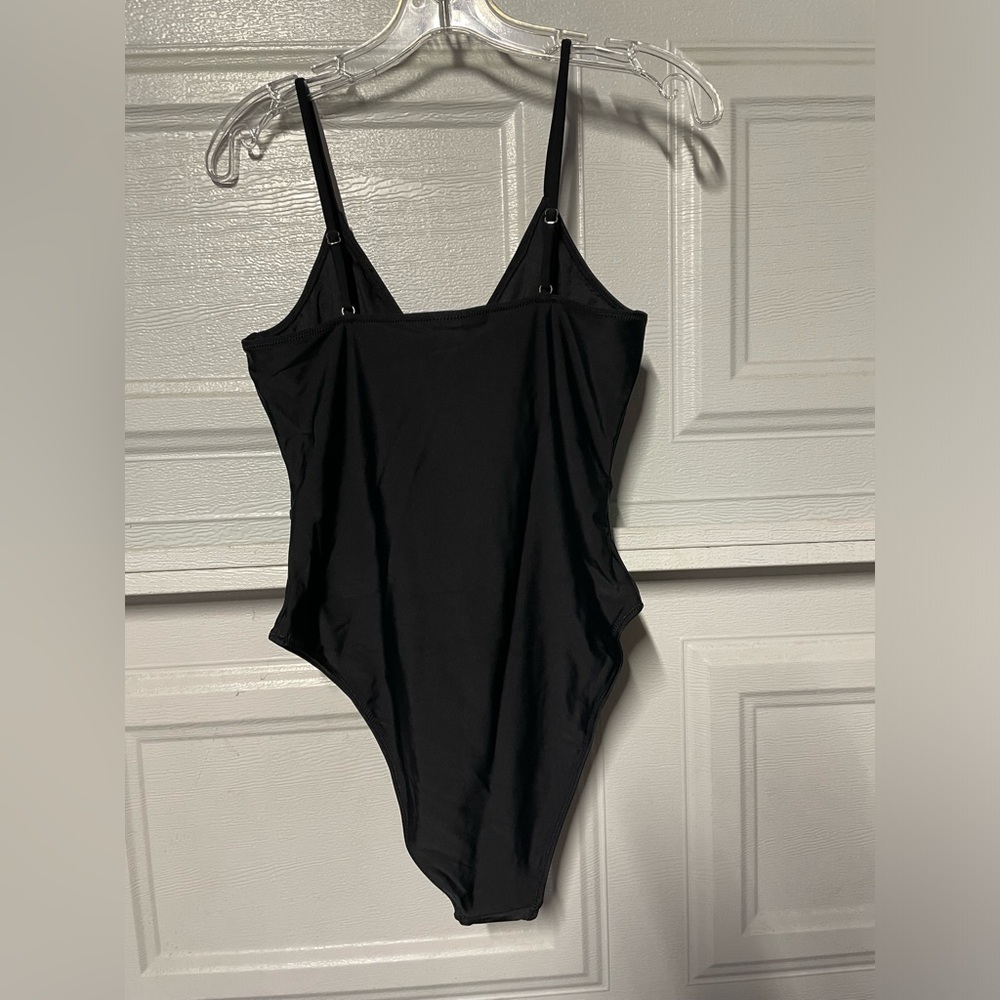 Women’s One Piece Swimsuit - Picture 3 of 5